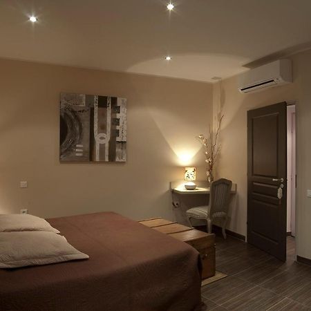 Bed & Breakfast Demeure Du Pareur Villeneuve-Minervois Buitenkant foto